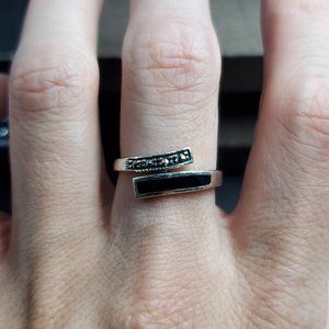 Size 8.5 Sterling Silver Cool Marcasite And Black Inlay Ring